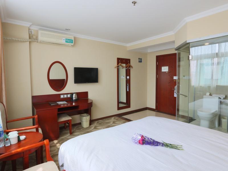 Hotel Greentree Inn Shanghai Pudong Airport Huaxia East Road Railway Station Shell Hotel Shanghai